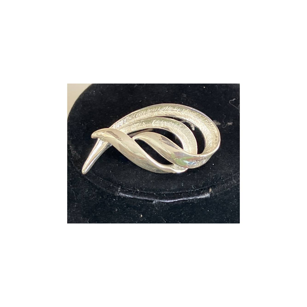 Coro Brushed and Polished Silver Tone Brooch